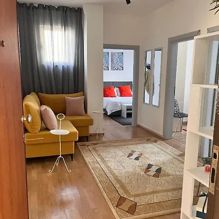 Apartment Qerret Kavaje Golem (Tirana)